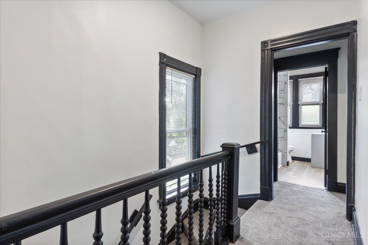 5213 Kenwood Road Cincinnati, OH 45227 - Photo 11 of 22