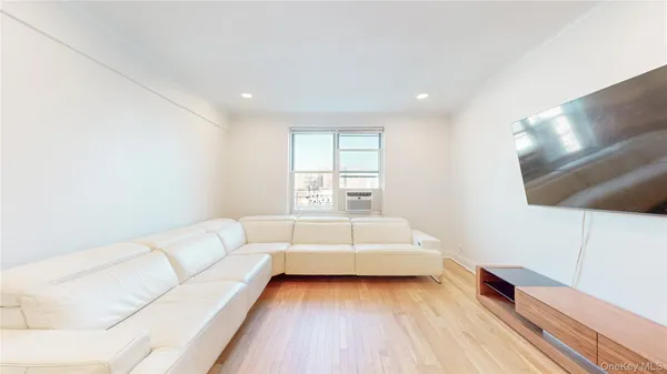 $569,000 | 64-11 99th Street, Unit 318 | Rego Park