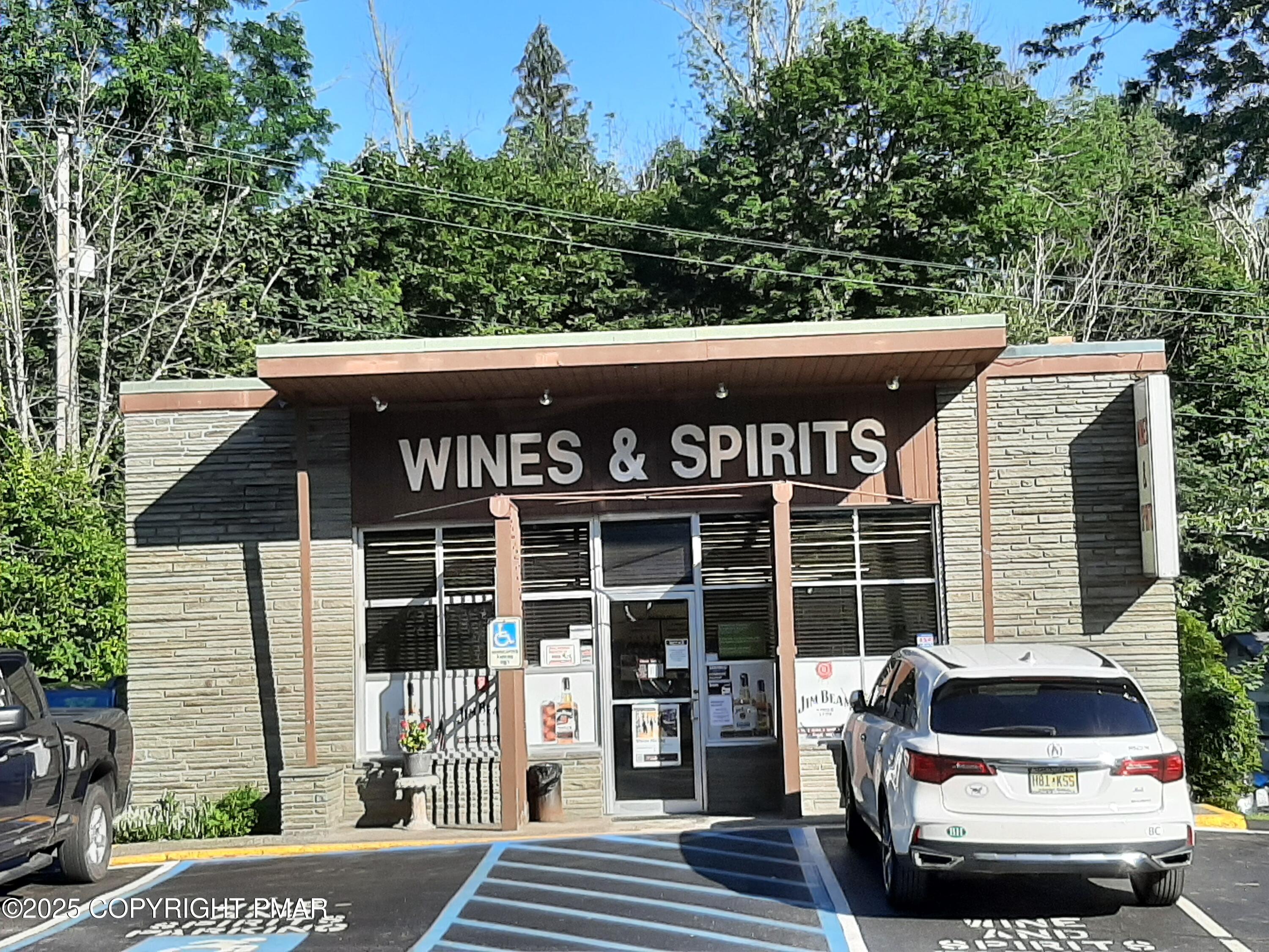 781 White Oak Road Cresco, PA 18326 - Photo 27 of 37 a front view of a house with a garden