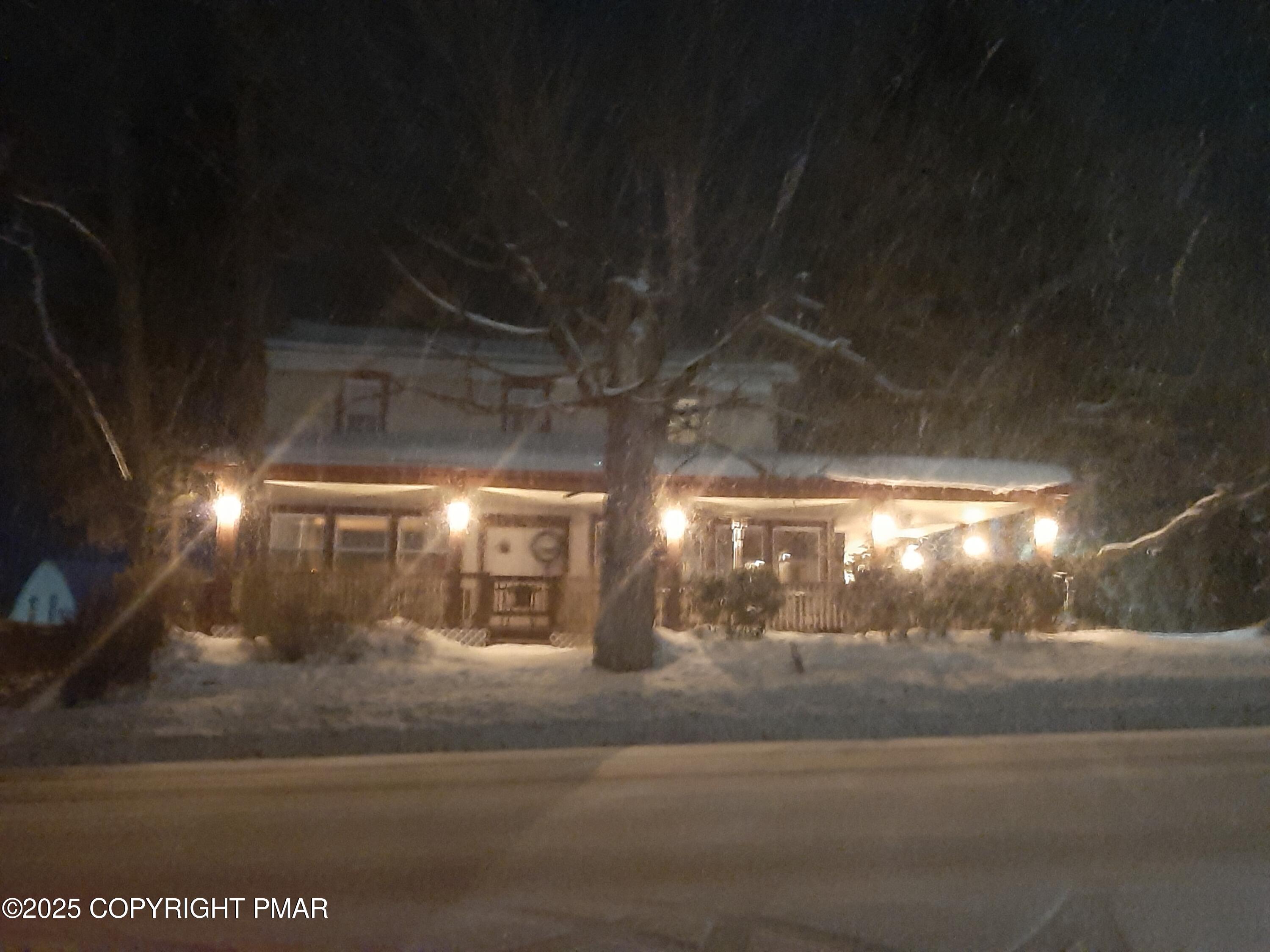 781 White Oak Road Cresco, PA 18326 - Photo 28 of 37 a view of a building