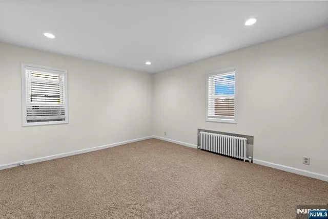 $2,400 | 461 9th Street, Unit 2, Fairview, NJ 07022