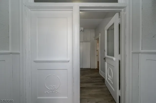 $2,650 | 23 Komorn Street, Unit 2, Newark, NJ 07105