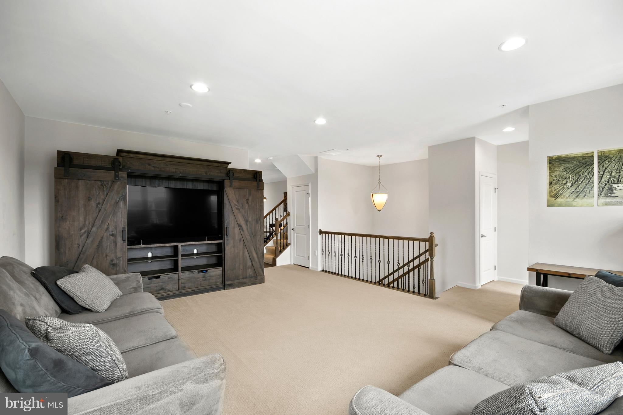 4902 Small Gains Way Frederick, MD 21703 - Photo 4 of 27 Spacious living room