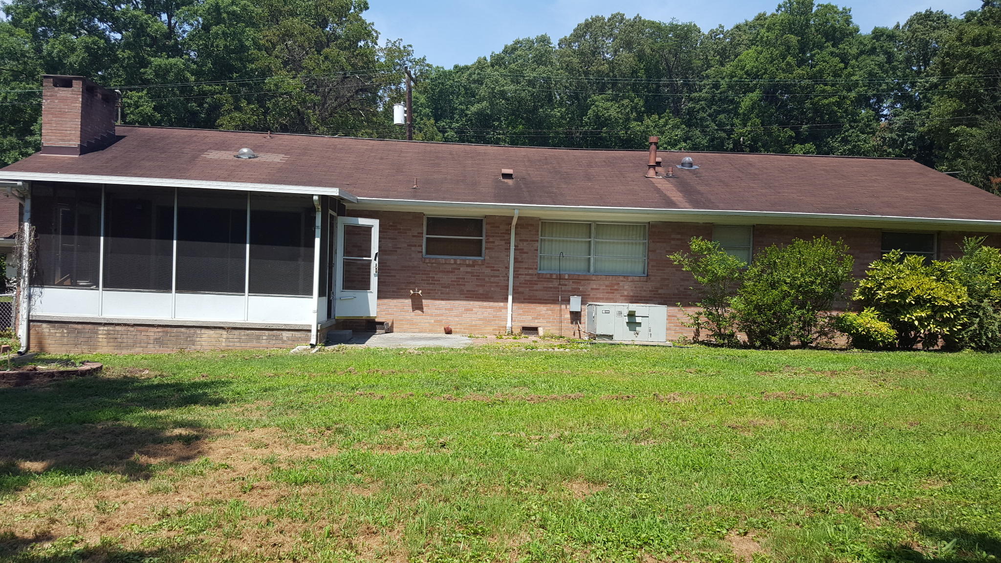 230 Iroquois Road Oak Ridge, TN 37830 - Photo 13 of 18 Back