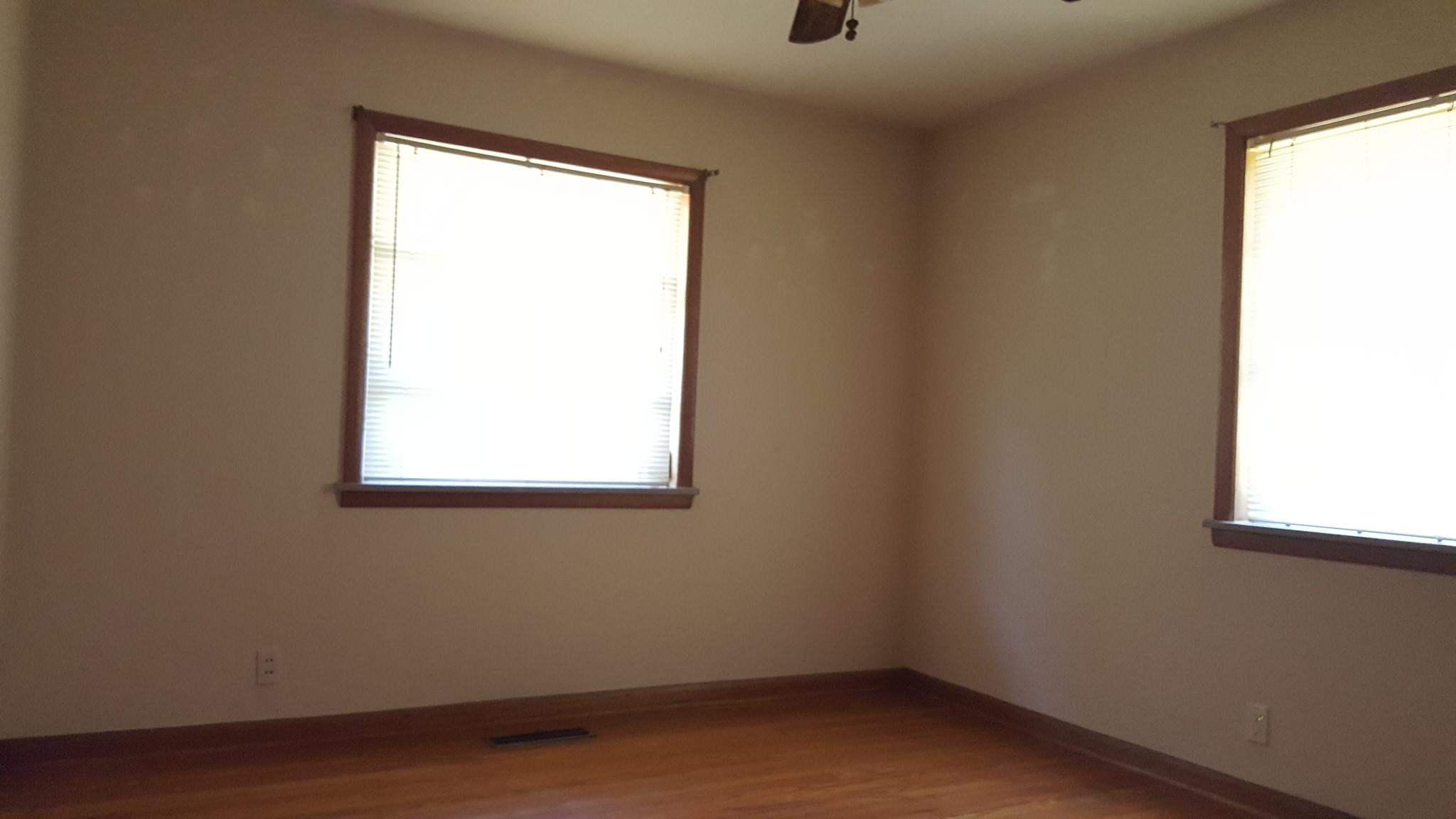 230 Iroquois Road Oak Ridge, TN 37830 - Photo 8 of 18 Bedroom 2