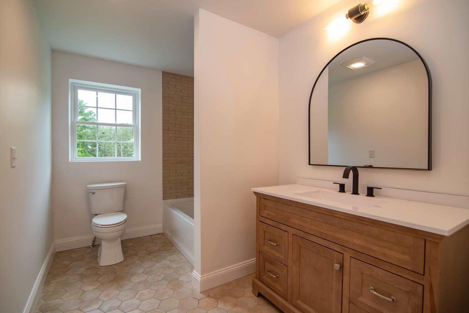 18 Pomp Road Chester, NH 03036 - Photo 10 of 57 Gallery Image 10