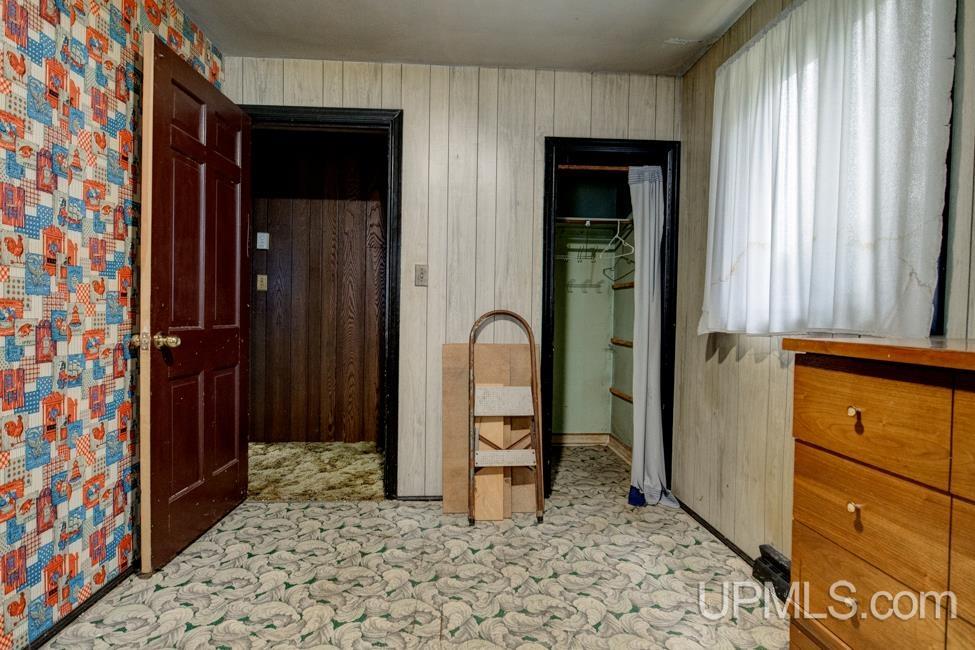 6193 G5 Road Escanaba, MI 49829 - Photo 21 of 36