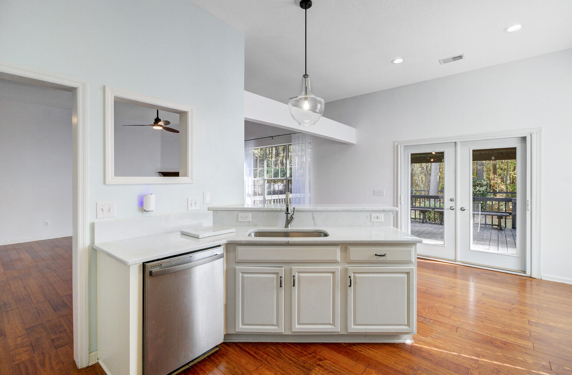 1192 Old Course Lane Mount Pleasant, SC 29466 - Photo 30 of 44 21