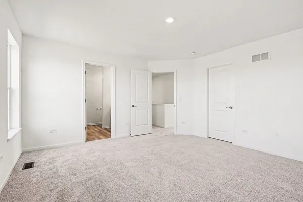 $475,000 | 413 Hathaway Lane, Oswego, IL 60543