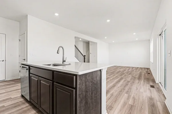 $475,000 | 413 Hathaway Lane, Oswego, IL 60543