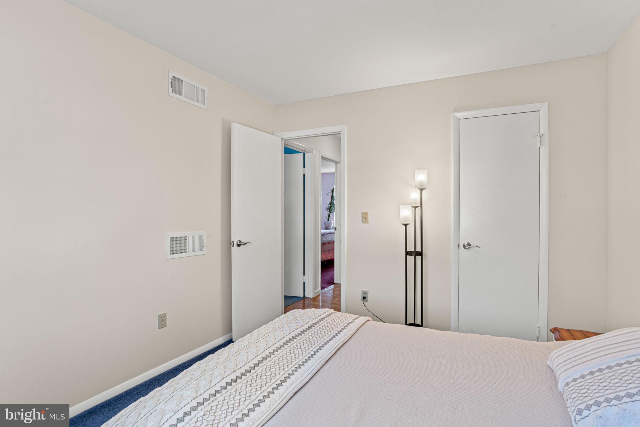 369 Hivner Road Harrisburg, PA 17111 - Photo 16 of 36