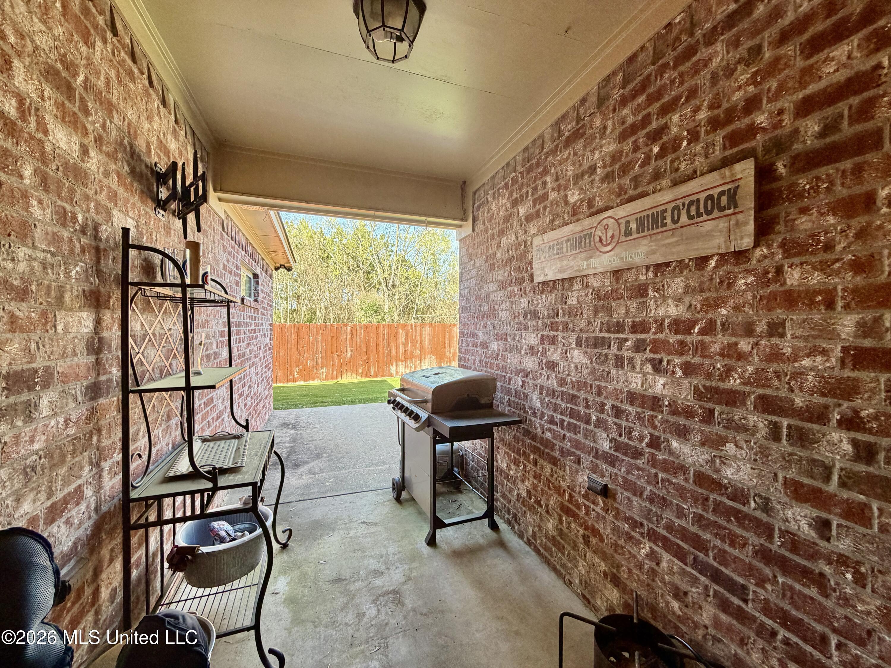 736 Hartwood Cove Brandon, MS 39042 - Photo 21 of 27 outside covered