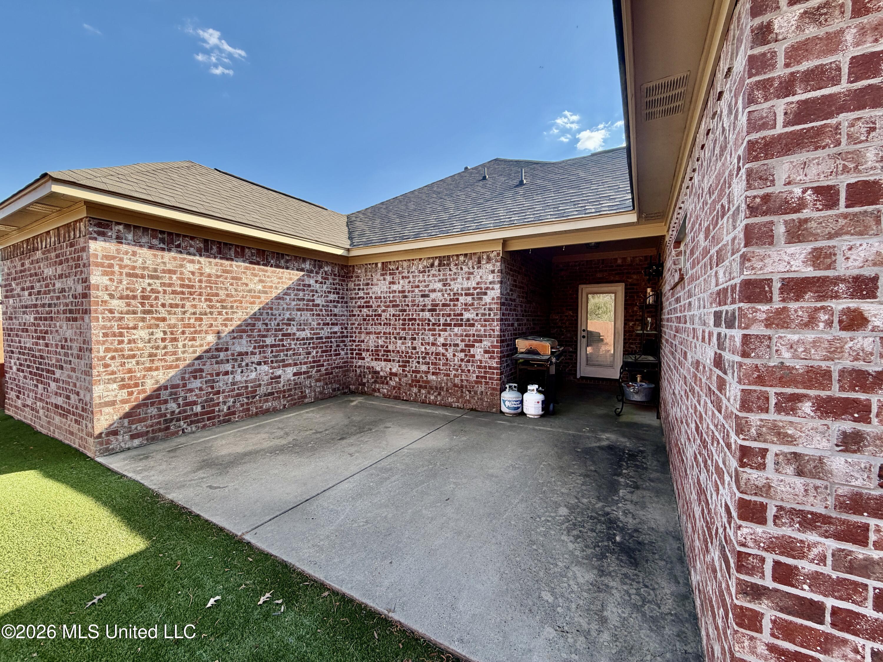 736 Hartwood Cove Brandon, MS 39042 - Photo 27 of 27 back patio