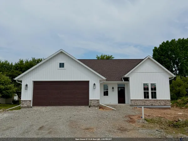 $614,900 | W6838 Goldfinch Drive, Greenville, WI 54942