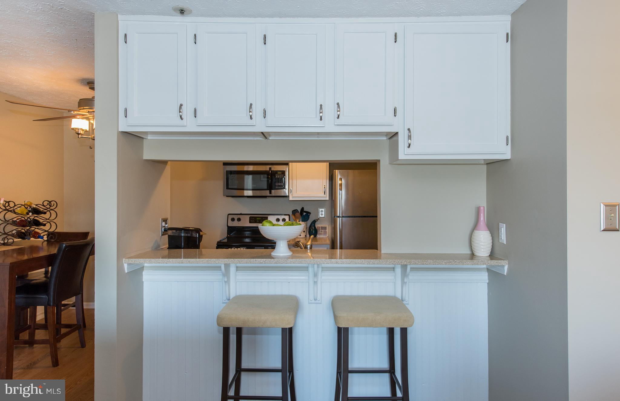 6450 Greenfield Road, Unit 3303 Elkridge, MD 21075 - Photo 4 of 27 Kitchen