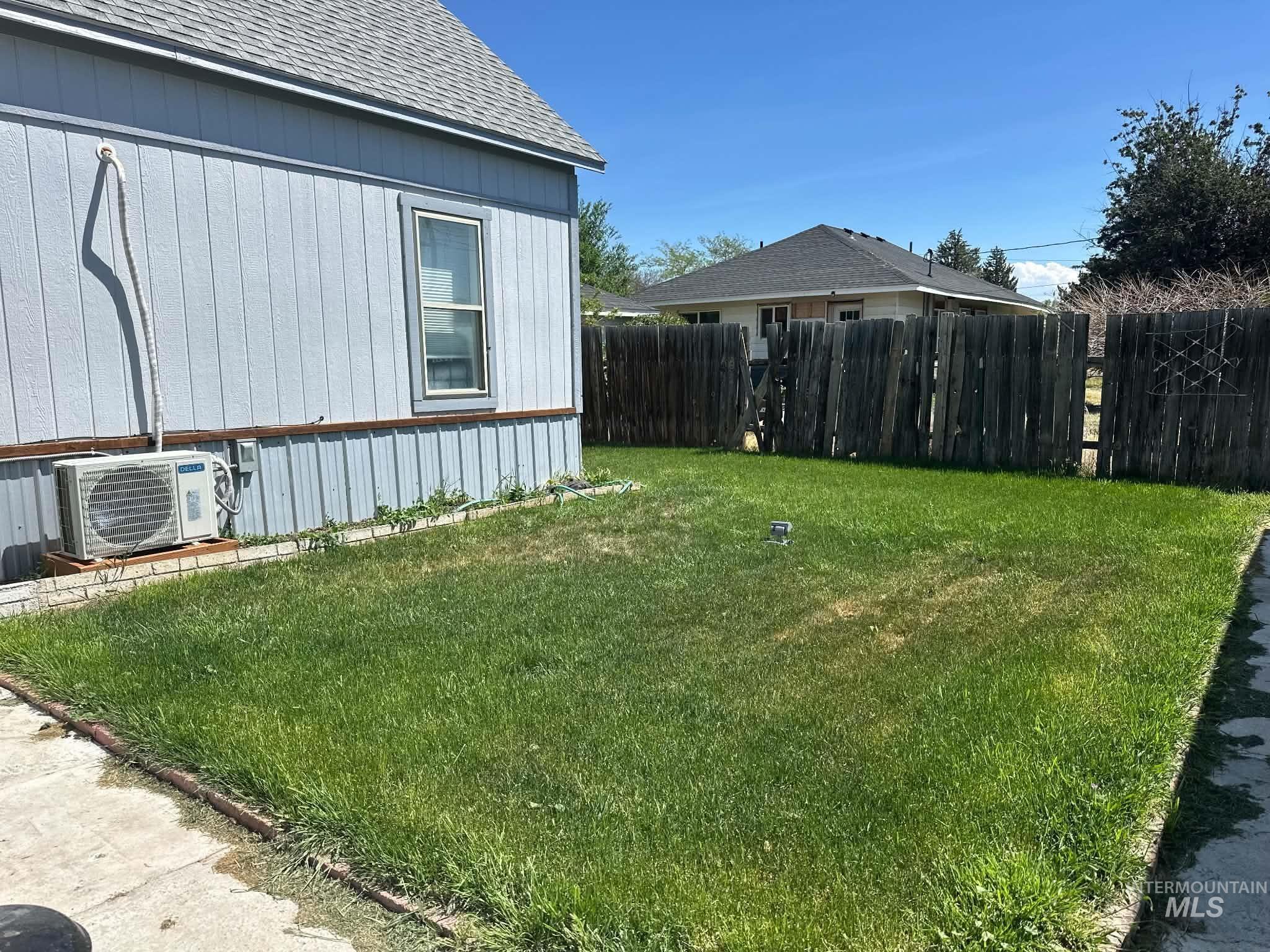 225 Oregon Street Gooding, ID 83330 - Photo 31 of 33