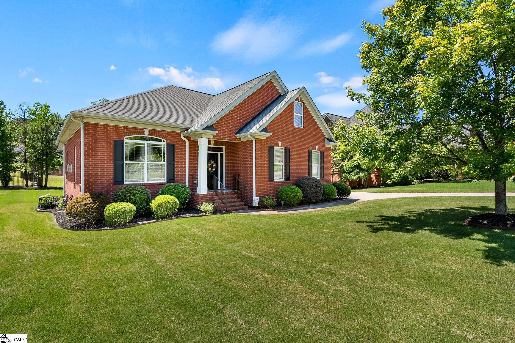 105 Cayman Way Anderson, SC 29621 - Photo 1 of 25