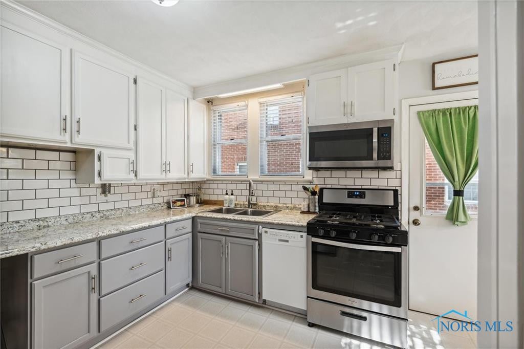 3823 Elmhurst Road Toledo, OH 43613 - Photo 16 of 35 Gallery Image 16