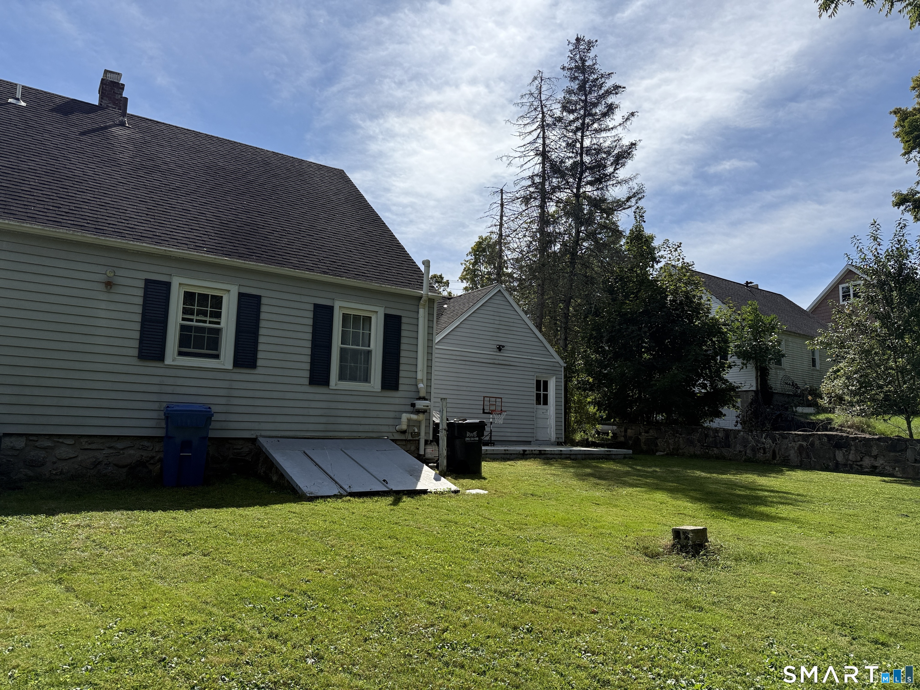 70 Stonehouse Road Trumbull, CT 06611 - Photo 22 of 24 Gallery Image 22