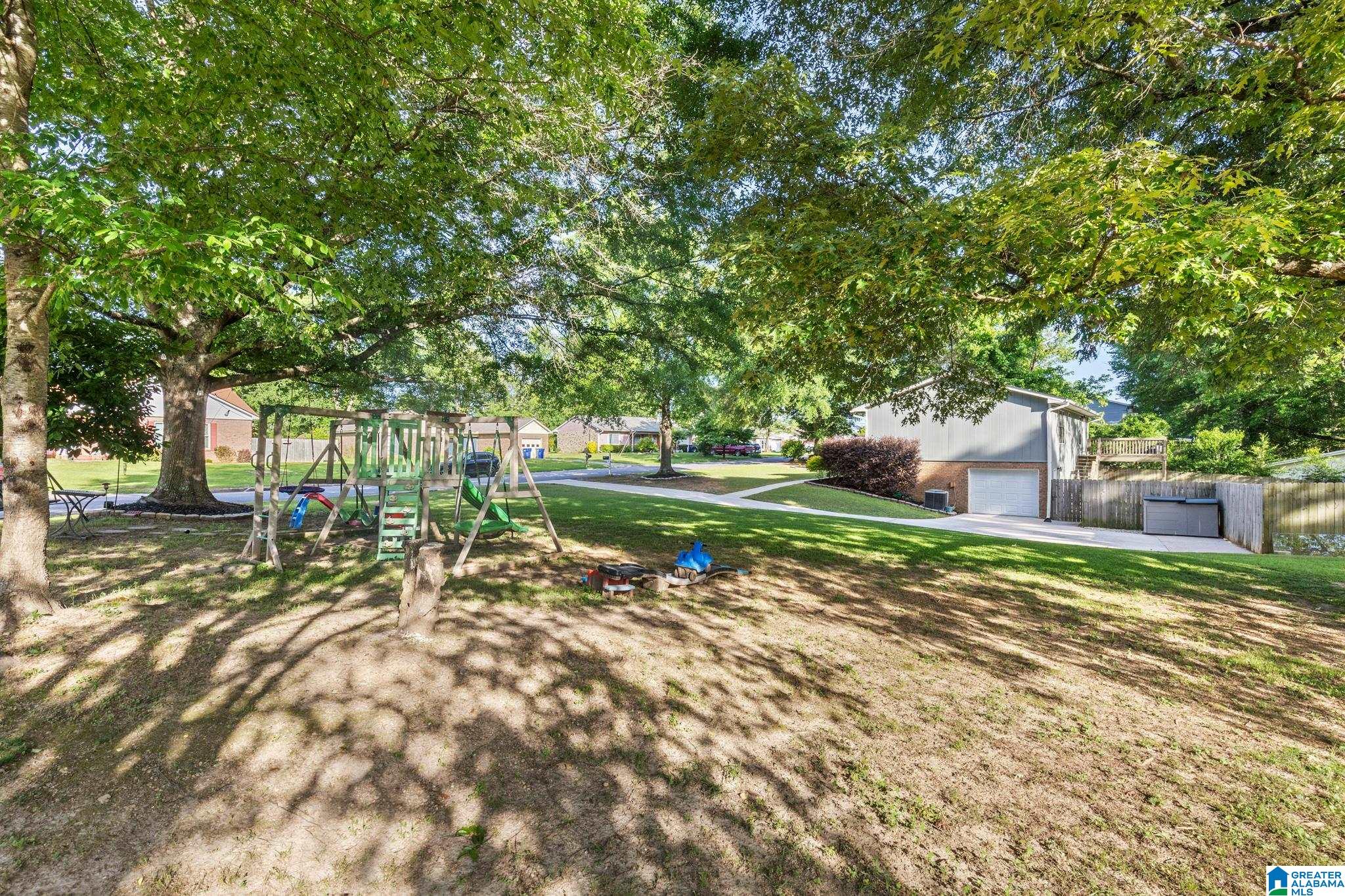 100 Bluegrass Drive Alabaster, AL 35007 - Photo 31 of 34