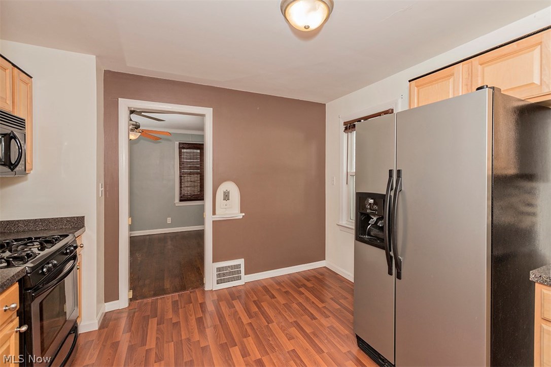 2224 Cranston Road Cleveland, OH 44118 - Photo 15 of 35 Gallery Image 15