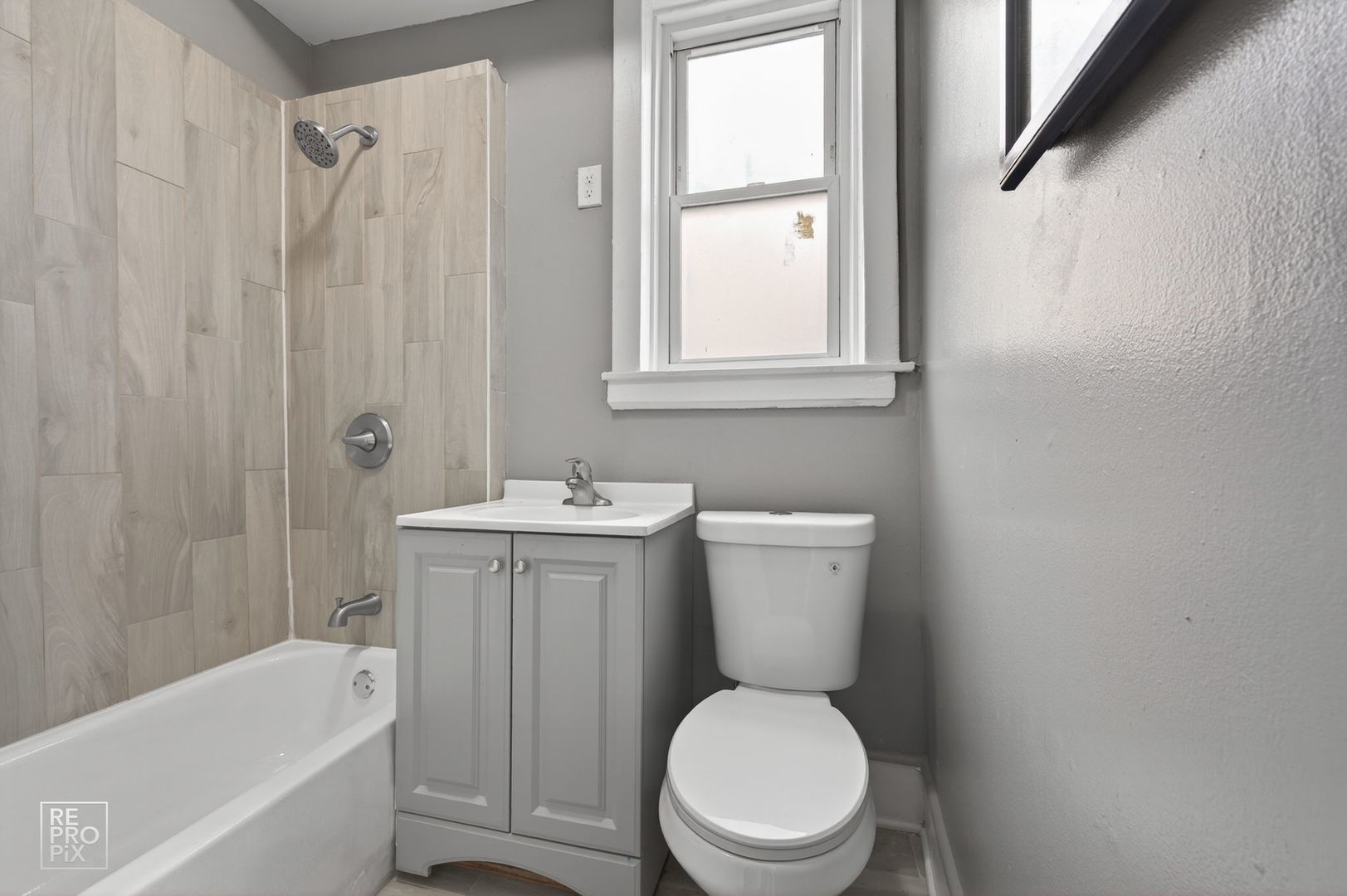 738 East Marquette Road Chicago, IL 60637 - Photo 12 of 28 Gallery Image 12