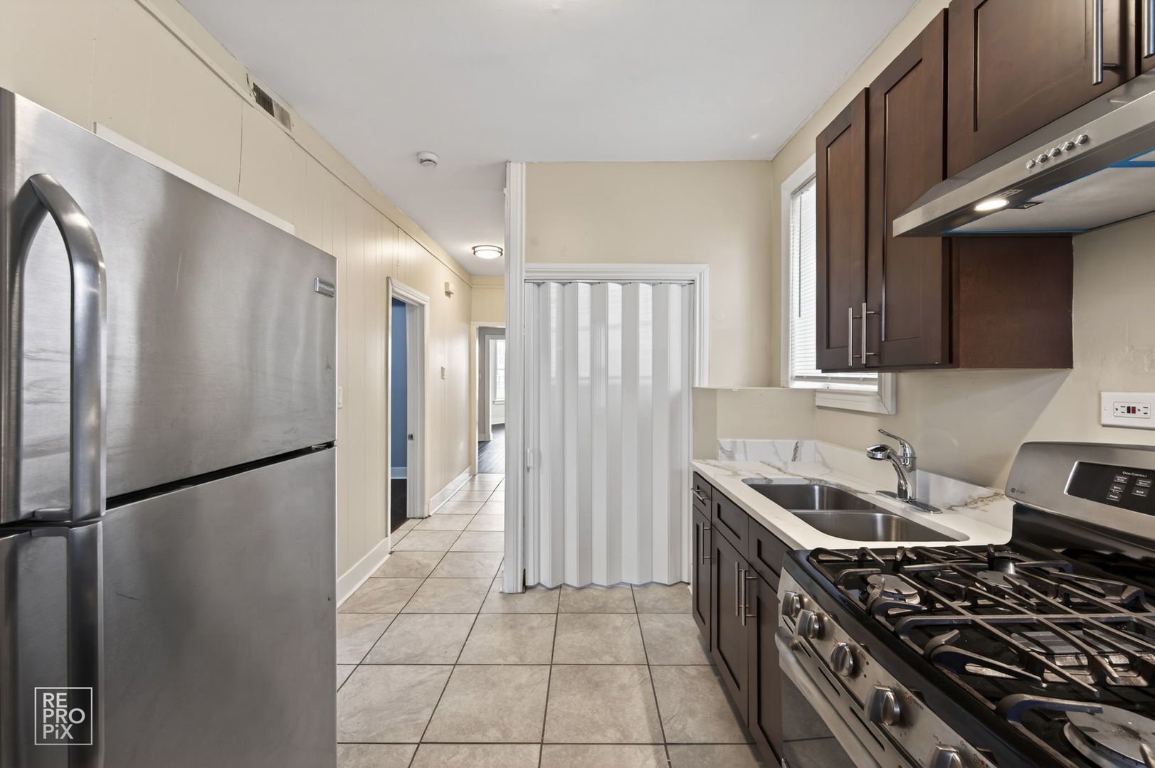 738 East Marquette Road Chicago, IL 60637 - Photo 17 of 28 Gallery Image 17