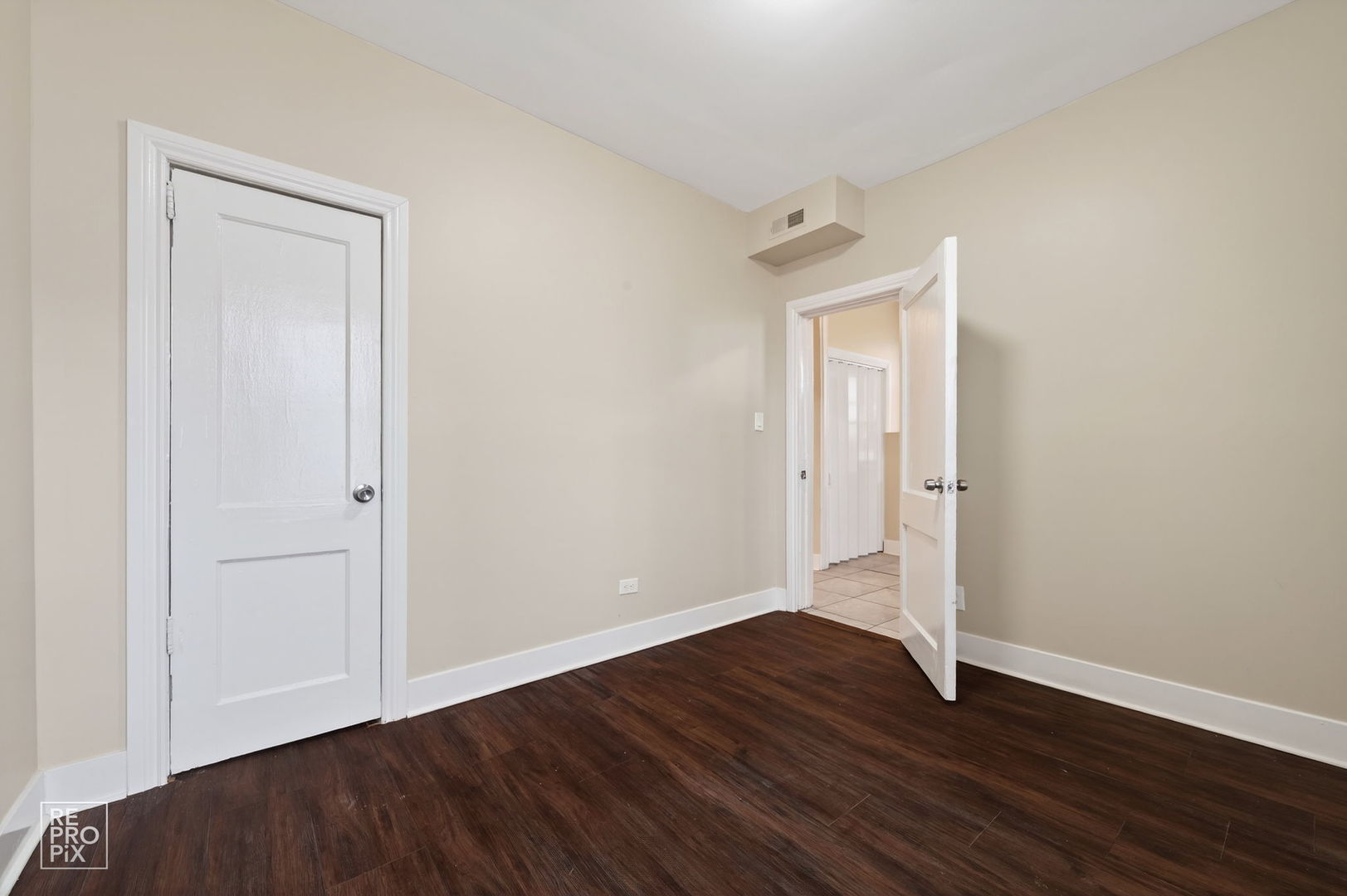 738 East Marquette Road Chicago, IL 60637 - Photo 18 of 28 Gallery Image 18
