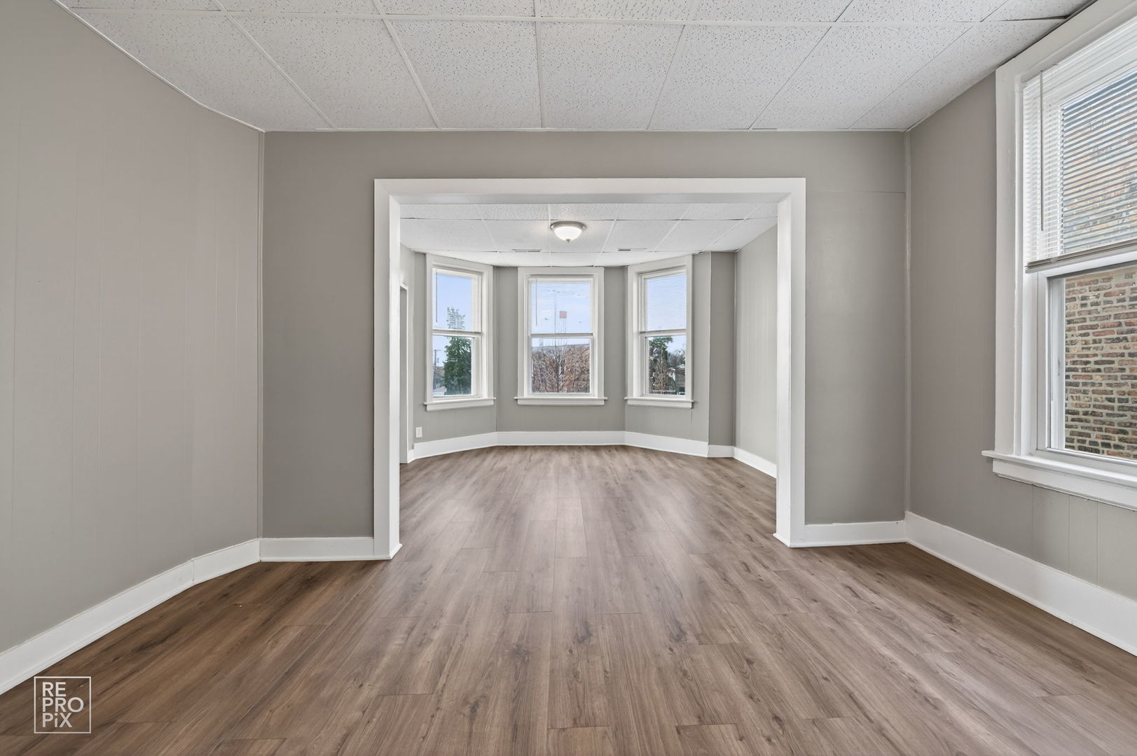 738 East Marquette Road Chicago, IL 60637 - Photo 4 of 28 Gallery Image 4