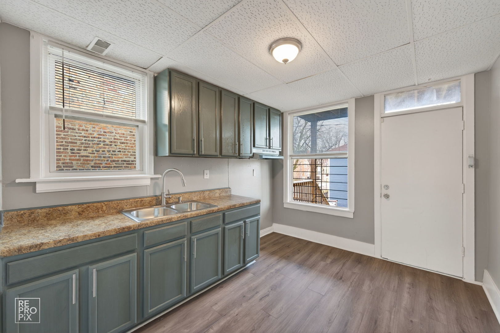 738 East Marquette Road Chicago, IL 60637 - Photo 9 of 28 Gallery Image 9