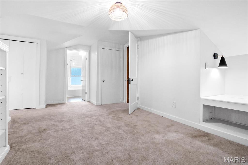 970 Kirkham Avenue St. Louis, MO 63122 - Photo 27 of 40