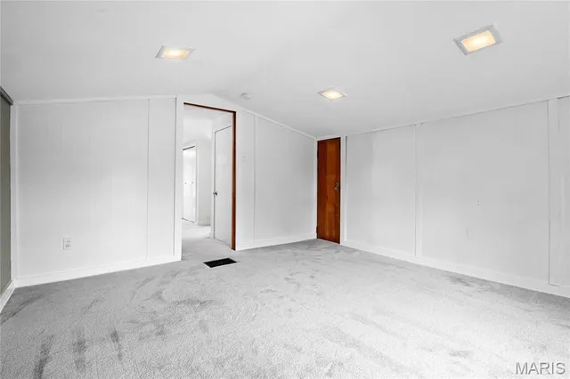 $2,750 | 970 Kirkham Avenue, St. Louis, MO 63122