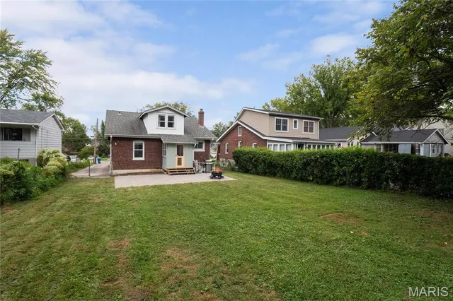 $2,750 | 970 Kirkham Avenue, St. Louis, MO 63122