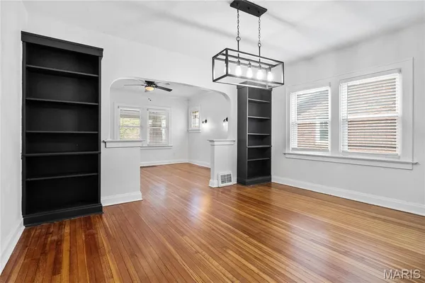 $2,750 | 970 Kirkham Avenue, St. Louis, MO 63122