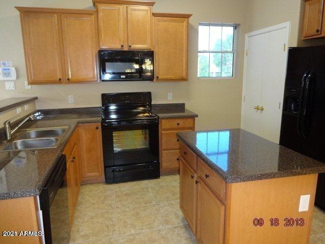4141 West Maldonado Road Phoenix, AZ 85041 - Photo 6 of 13 mal6