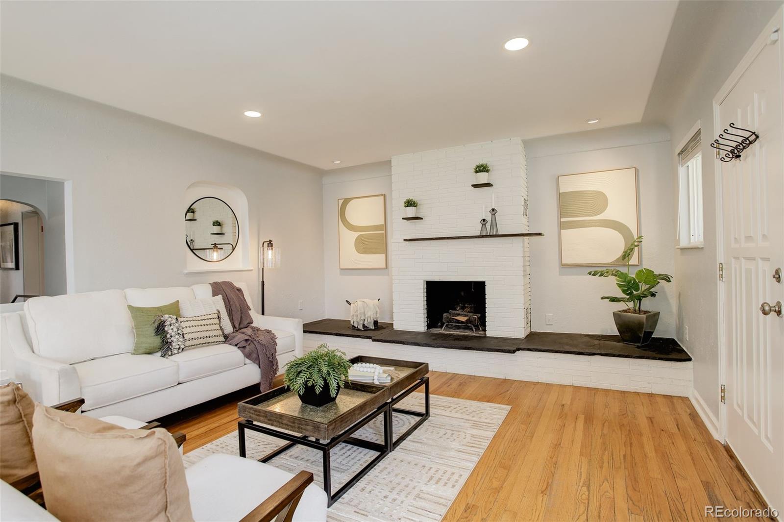 345 Delaware Street Denver, CO 80223 - Photo 7 of 36