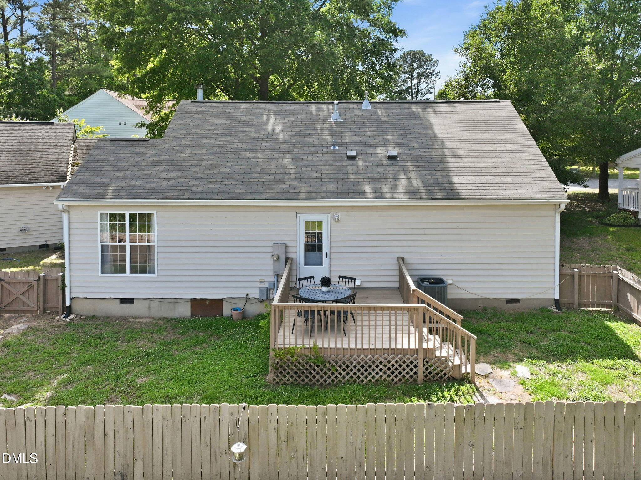 8 Byerly Court Durham, NC 27713 - Photo 25 of 30