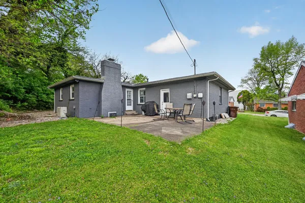$238,900 | 105 Robinson Drive, Lawrenceburg, IN 47025