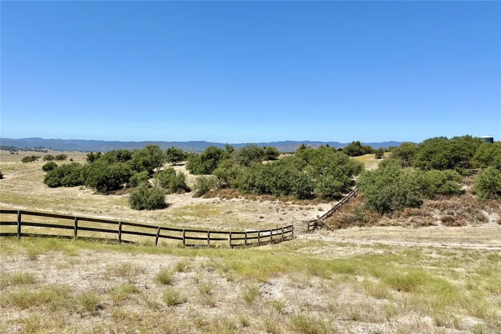 22 Martinez Road King City, CA 93930 - Photo 9 of 25