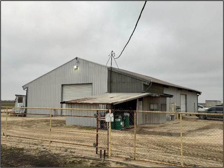 20303 Lincoln Road Chowchilla, CA 93610 - Photo 11 of 14 a view of a house