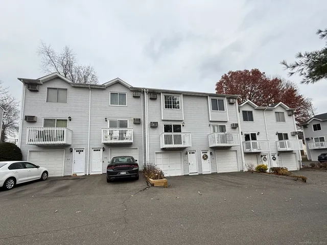 $169,900 | 1001 Old Colony Road, Unit 24, Meriden, CT 06451