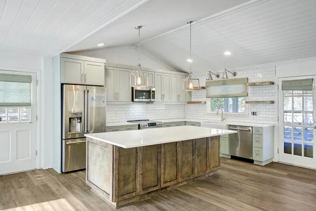 $565,000 | 201 Welles Lane, Walterboro, SC 29488