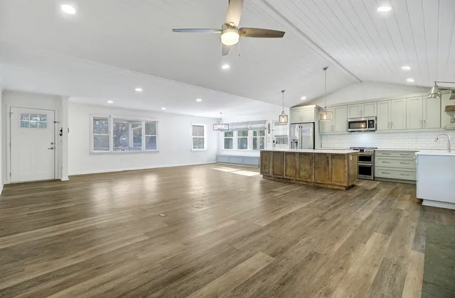 $565,000 | 201 Welles Lane, Walterboro, SC 29488