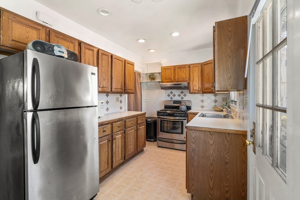 47 Creeley Road Belmont, MA 02478 - Photo 9 of 22 Gallery Image 9