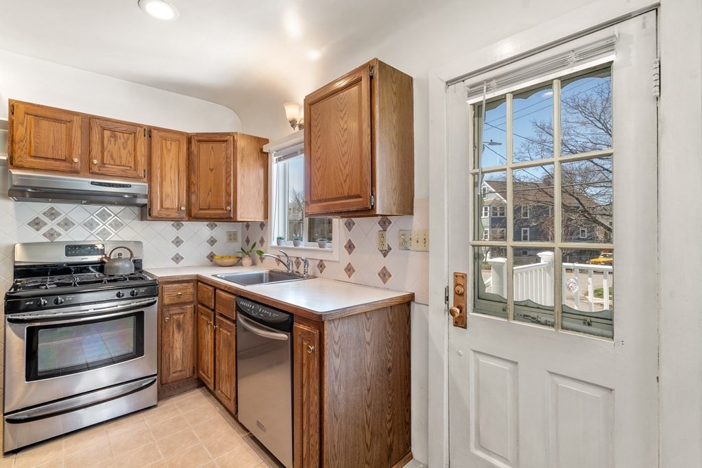 47 Creeley Road Belmont, MA 02478 - Photo 10 of 22 Gallery Image 10