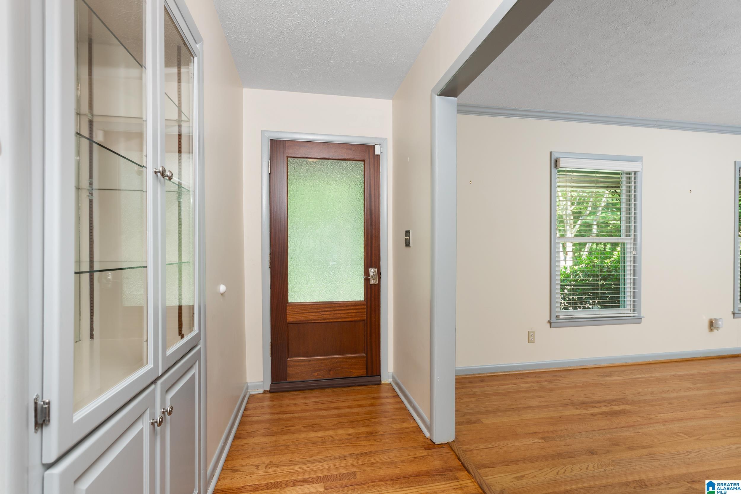 605 Crestview Road Anniston, AL 36207 - Photo 5 of 44