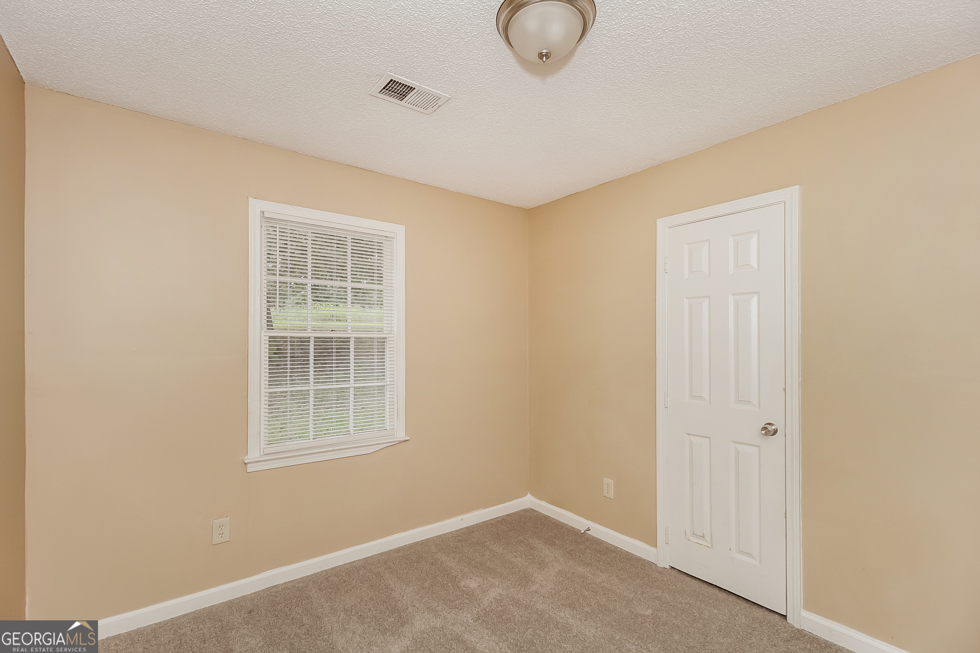 55 Jennifer Lane Rydal, GA 30171 - Photo 11 of 17