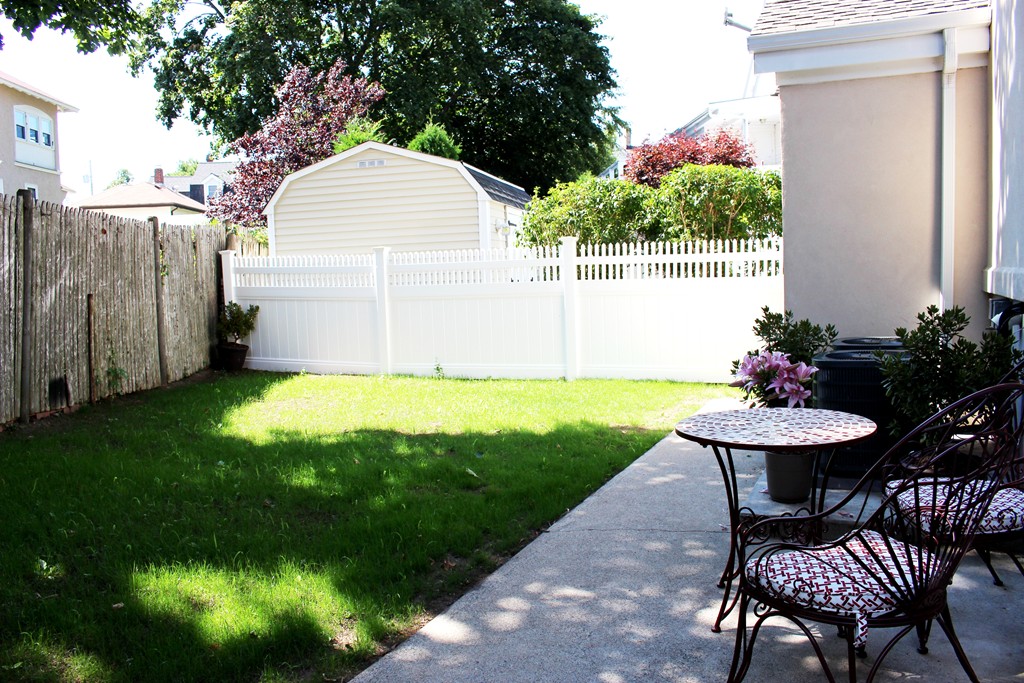 117 Albatross Road Quincy, MA 02169 - Photo 5 of 30 Gallery Image 5