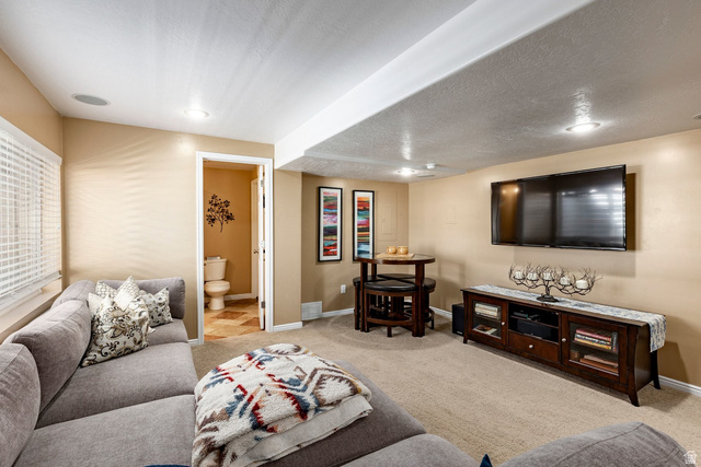 15045 South Round Tree Lane Draper, UT 84020 - Photo 21 of 50 Gallery Image 21