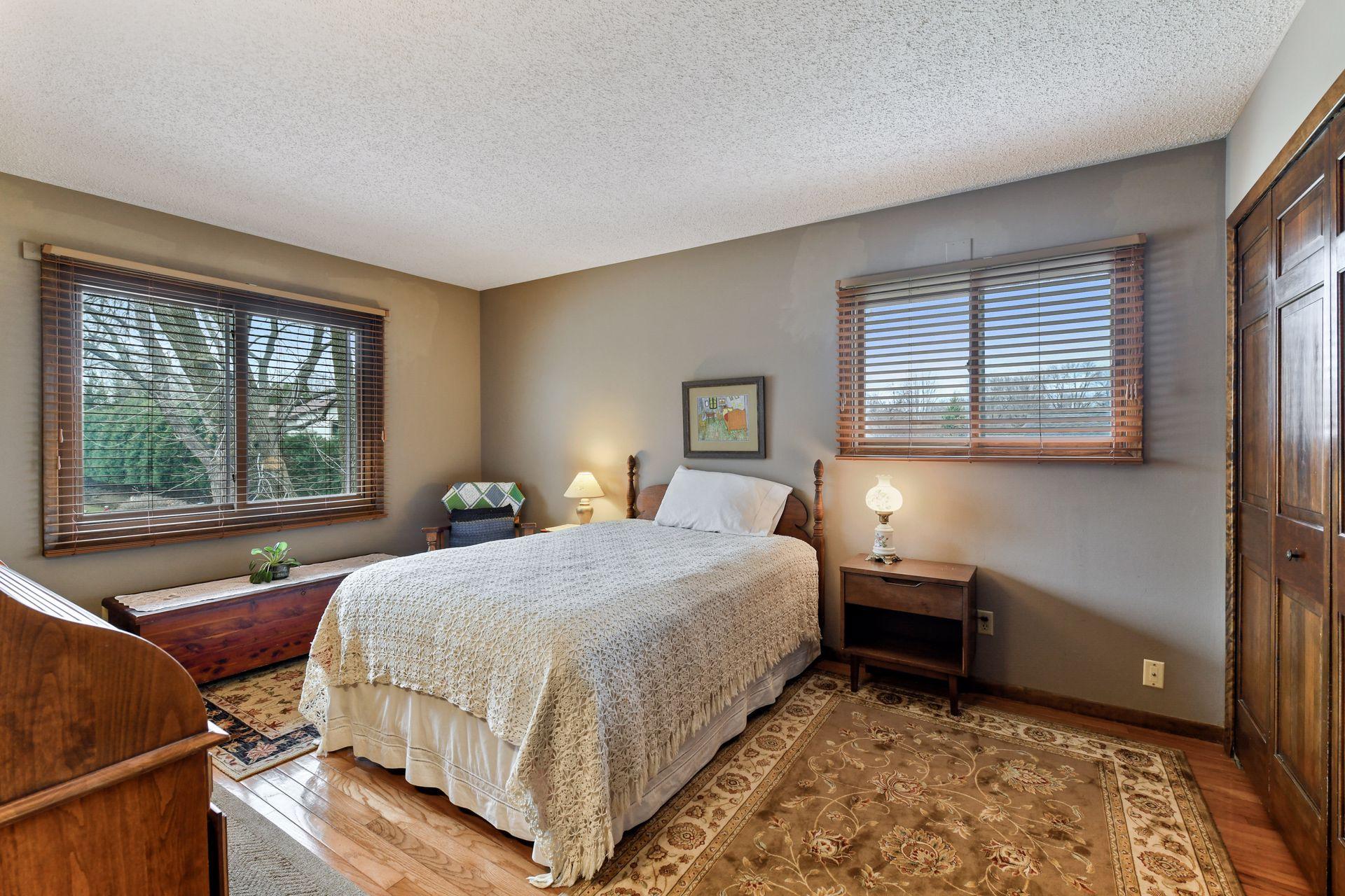 9306 Nesbitt Road Bloomington, MN 55437 - Photo 15 of 26 Gallery Image 15